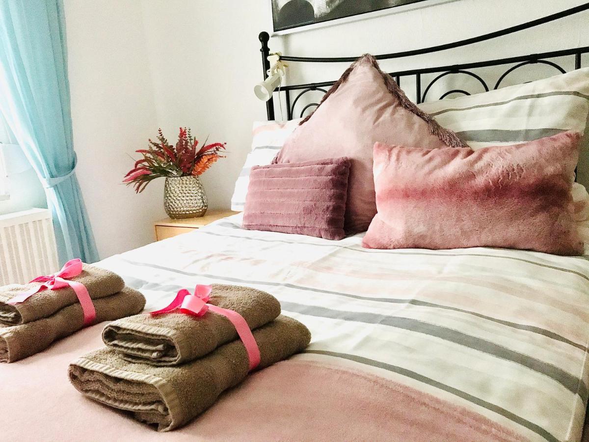 No1 Top Apartment4You - 3 Zimmer, 1-6 Pers, Saarbruecken - Jaegersfreude ساربروكن المظهر الخارجي الصورة